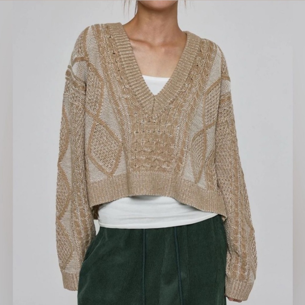 Chic V-Neck Sweater in Tan - Preloved